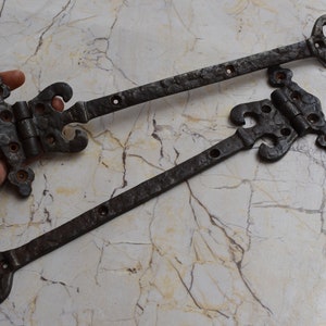 Vintage iron handmade french gate door Furniture hinges pair barn rusty 29.6 OZ