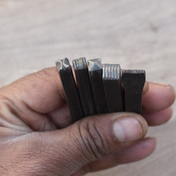 vintage ferro forgiato gioielli lavoratori metallo punzone die timbro fatto a mano strumento 5 pezzi