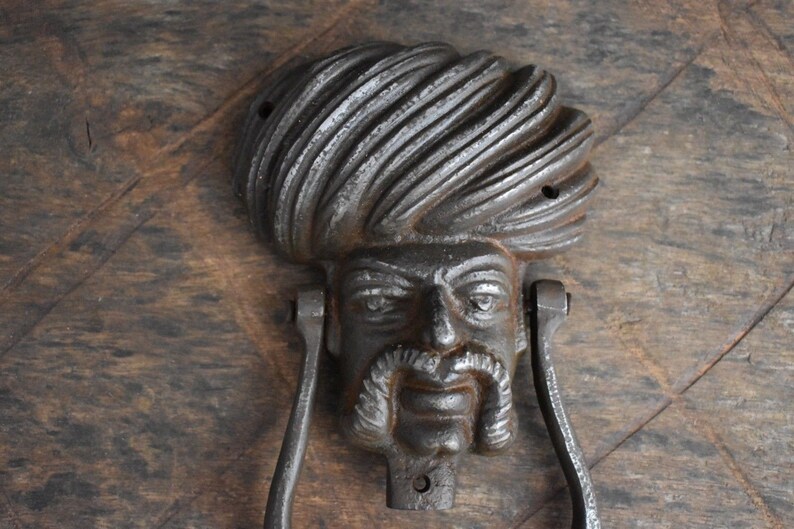 VINTAGE Handforged chest door KNOCKER ring Pull drop handle knob 4 pic
