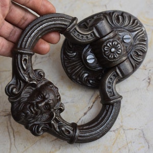 Vintage Cast Iron Victorian Face antique Door Knocker Handle Knob Pull Ring image 3