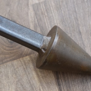 Vintage gunsmith blacksmith tinsmith hardy Cone handmade Iron anvil 21.16 oz