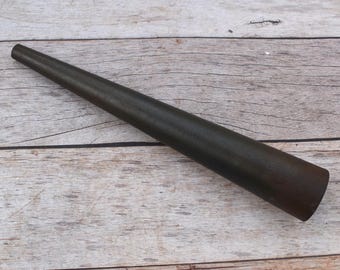 Yunque de hierro fundido para fabricar anillos, de 44 onzas, para herrería y platería antigua.