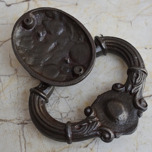 Vintage Cast Iron Victorian Face antique Door Knocker Handle Knob Pull Ring image 7