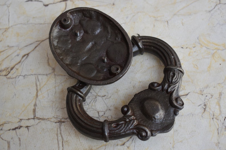 Vintage Cast Iron Victorian Face antique Door Knocker Handle Knob Pull Ring image 7