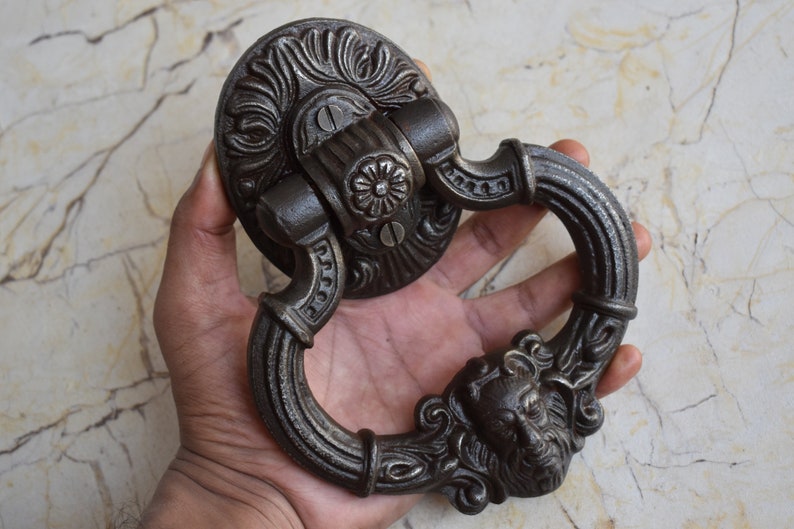 Vintage Cast Iron Victorian Face antique Door Knocker Handle Knob Pull Ring image 1