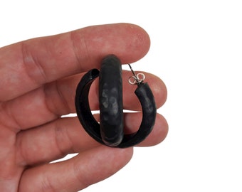 Black Hoop Earrings Medium - Black Matte Hammered Hoop Earring - Polymer Clay Hoop Earring - Clay Earrings - Lightweight Earrings