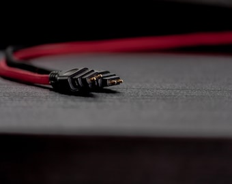 Paracord Sennheiser to 4pin mini XLR balanced Y cable.