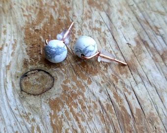 Howlite Earrings, Stud earrings, wire wrapped jewelry, wire wrapped earrings, healing crystal earrings, copper jewelry