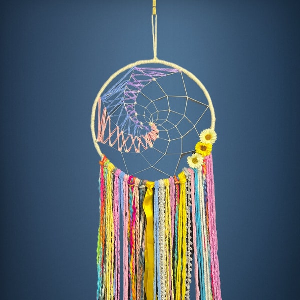 100% Handmade Woolen Dreamcatcher, Natural multi color. Finely Hand Knitted Dream Catcher.