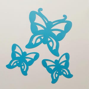 Fensterbild Tonkarton, 3 filigrane Schmetterlinge, Frühling, Deko, Dekoelemente, Farbauswahl