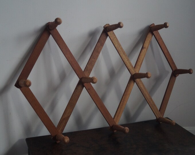 Vintage Wooden Concertina Hooks Expandable Hooks Wall Hooks Wooden