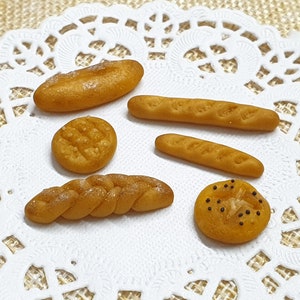 Miniature Bread Dollhouse Bakery Food, 1:12 Scale Doll House Pastry Food Baguette Bread