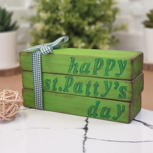 St Patricks Day Tier Tray, Coffee Bar Decor, Irish Holiday Gift