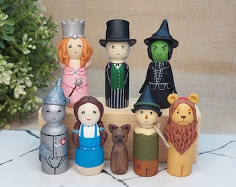 Wizard of Oz Wooden Peg Doll, Gift for Children, Birthday Tiered Tray Decor, Tin Man, Scarecrow, Glinda, Dorothy, Cowardly Lion, Witch, Toto