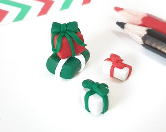 Miniature Gift Box, Mini Christmas Presents for Dollhouse Decor, 1:12 Scale Xmas DIY Accessory