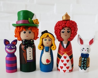 Alice in Wonderland Wooden Peg Doll Set / Mad Hatter Cake Topper, Queen of Hearts Figure, Cheshire Cat Decor, White Rabbit Figurine