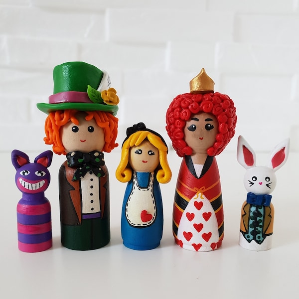 Alice in Wonderland Wooden Peg Doll Set / Mad Hatter Cake Topper, Queen of Hearts Figure, Cheshire Cat Decor, White Rabbit Figurine