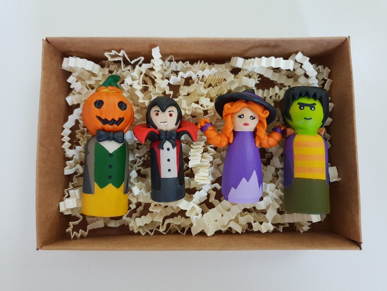 Halloween Peg Doll Set, Wooden Figurine Toys, Gift For Toddler Child / Dracula, Jack O'Lantern, Witch, Frankenstein image 10