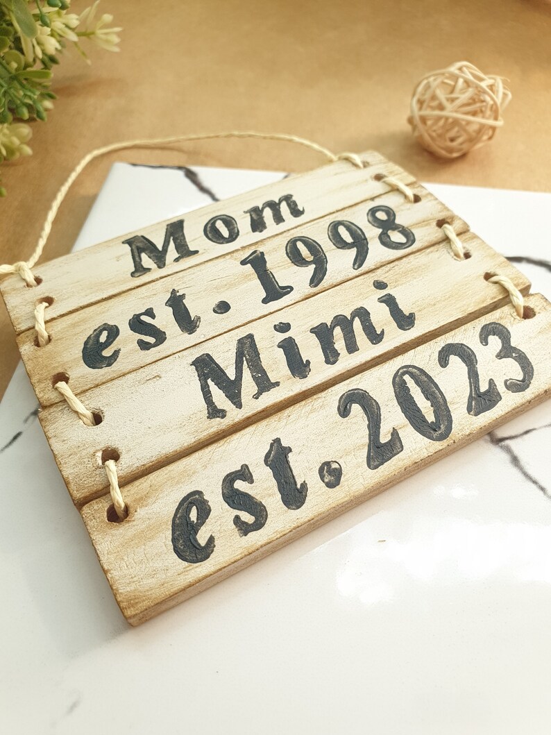 Cartel de madera de mamá y abuela, regalo del Día de la Madre para la abuela, decoración de granja moderna neutra, regalo personalizado de abuelos imagen 2
