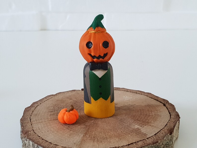 Halloween Peg Doll Set, Wooden Figurine Toys, Gift For Toddler Child / Dracula, Jack O'Lantern, Witch, Frankenstein Jack O'Lantern