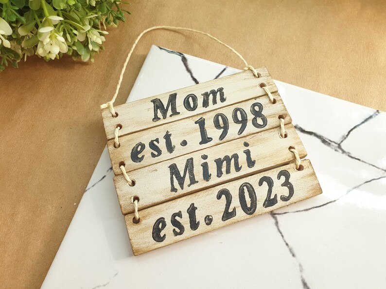 Cartel de madera de mamá y abuela, regalo del Día de la Madre para la abuela, decoración de granja moderna neutra, regalo personalizado de abuelos imagen 3
