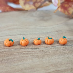 Miniature Pumpkin for Halloween Dollhouse Decor, Polymer Clay Mini Fairy Garden Accessories, Kitchen Vegetable Food Supplies image 7
