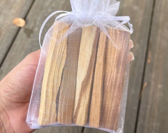 Ethically Sourced Palo Santo Incense Sticks, Positive Energy Healing Tools, Negative Energy Protection For Home Cleansing Smudge Wands