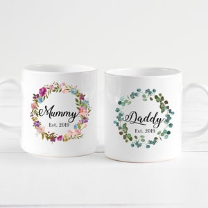 Mummy and Daddy mug / Christmas gift for mum and dad / Floral mug / Mother&#39;s Day gift / Pregnancy announcement / Botanical mug
