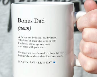 Geschenk für Stiefvater Vatertagstasse für Bonus Papa Sinnvolle Definition Nachdenkliches Geschenk von Stiefkids Andenken Kaffeetasse für Stiefvater