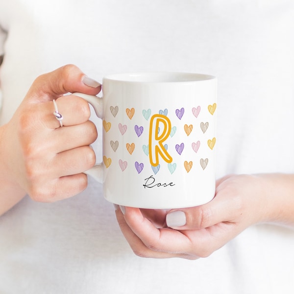Mug personnalisé avec initiales mignon et coeur / cadeau pour elle / personnalisé mug avec une tasse de café nom / nom