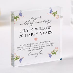 Personalised Wedding Anniversary Gift Heart-Shaped Acrylic Plaque Custom Keepsake with Names Date Your Text Elegant Floral Anniversary