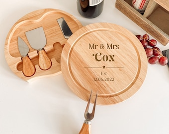 Personalised Laser Engraved Cheeseboard / Wedding gift with names / Mr and Mrs / Wife Husband / Est date / Congratulations on your wedding