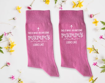 This is what an awesome mummy looks like cotton socks / Mother's Day Birthday gift for mother / Christmas Mum sock / New Mum present idea