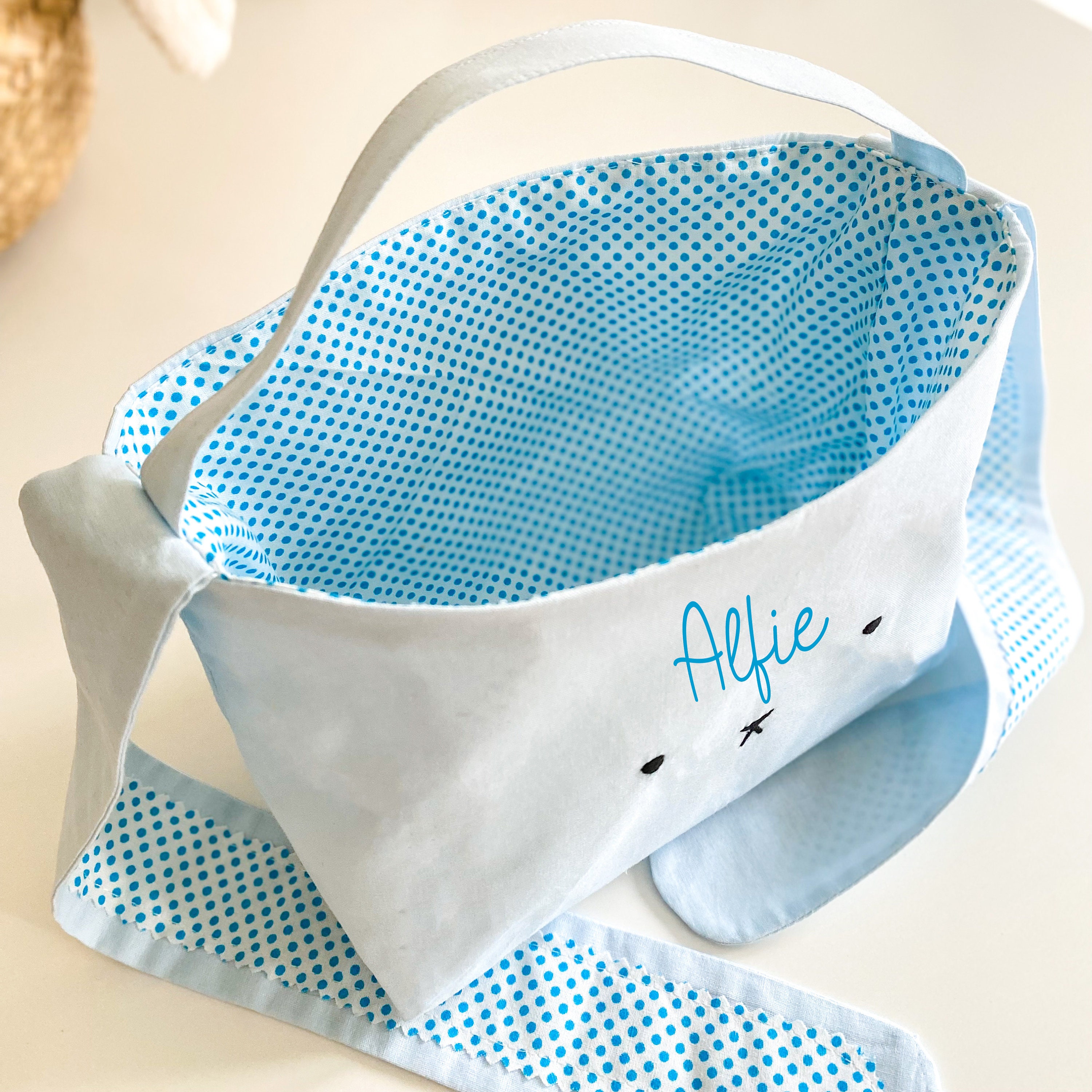 Personalised cute bunny Easter basket with name / Egg hunt bags / Girls or boys baskets / First, 1st Easter gift for