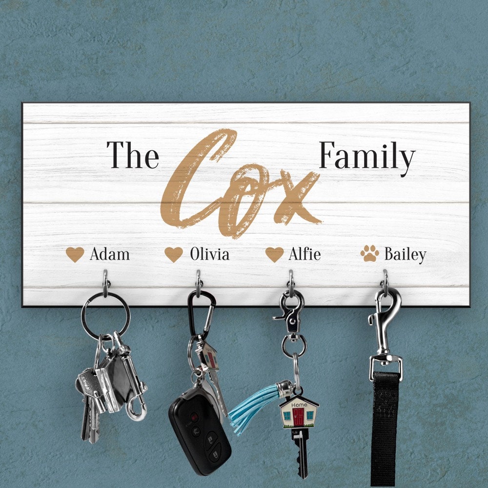 Personalised key ring holder for wall Key hanger with the family name Pet paw print Personalized housewarming gift