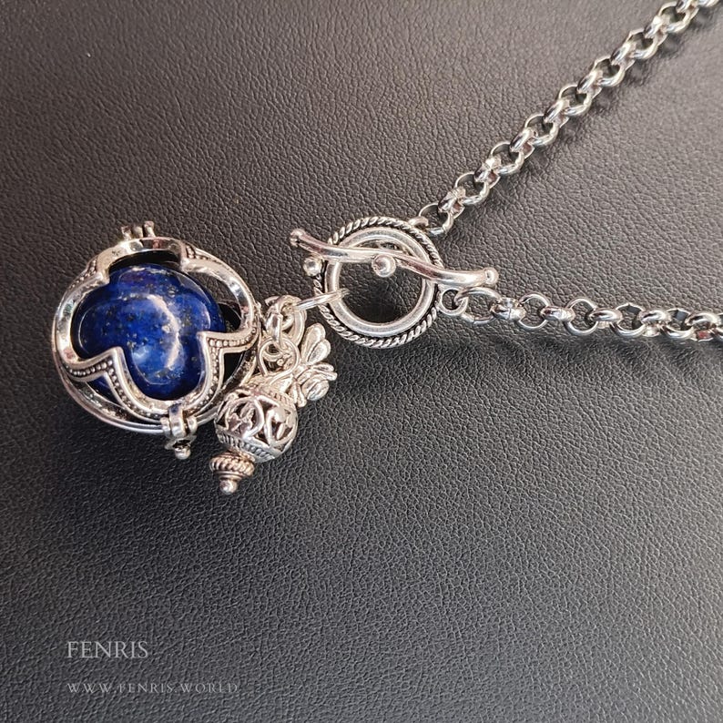 Silver Gothic Necklace Blue Lapis Lazuli Sphere France French Medieval Bee Long Handmade Bild 2