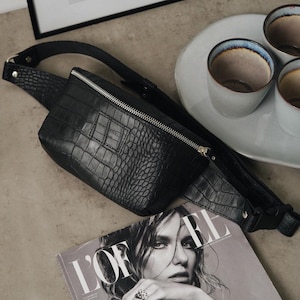 Schwarze Leder Bauchtasche für Frauen, Gürteltasche aus Leder, Geschenke für sie, Geschenke für Frauen