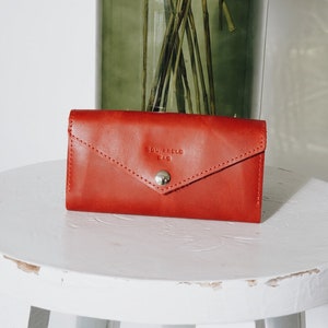 Red Wallet women, Leather wallet, Minimalist wallet, Passport wallet, Womens wallet, Portemonnaie damen, Birthday gifts for Her image 1