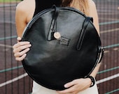 Black leather bag, simple bag, handmade leather bag, elegant bag, round bag, bag shoulder, round leather bag, shoulder bag, everyday bag