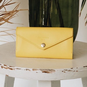 Cartera de cuero amarilla para mujer, Cartera minimalista de cuero, Cartera con cremallera larga, Cartera para pasaporte, Cartera para mujer, Cartera para mujer.