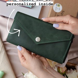 Green leather wallet, Green leather purse, Womens emerald green wallet