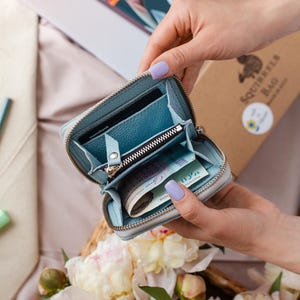 パーソナライズされたウォレットギフト、かわいいウォレット、レザースリムウォレット、刻印入りウォレット、レザーカードウォレット、記念日のギフト、カスタムウォレット