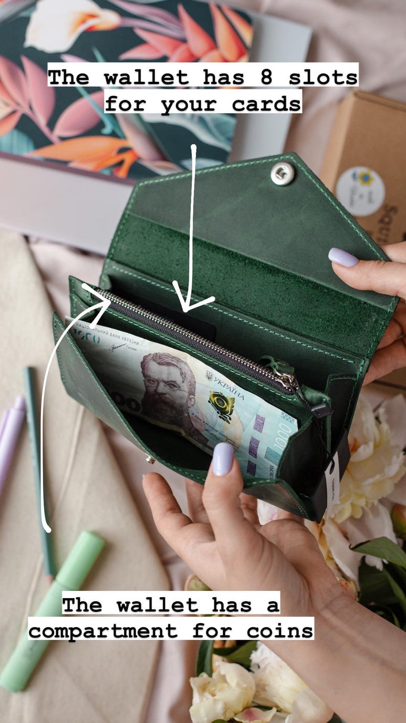 Green leather wallet, Green leather purse, Womens emerald green wallet