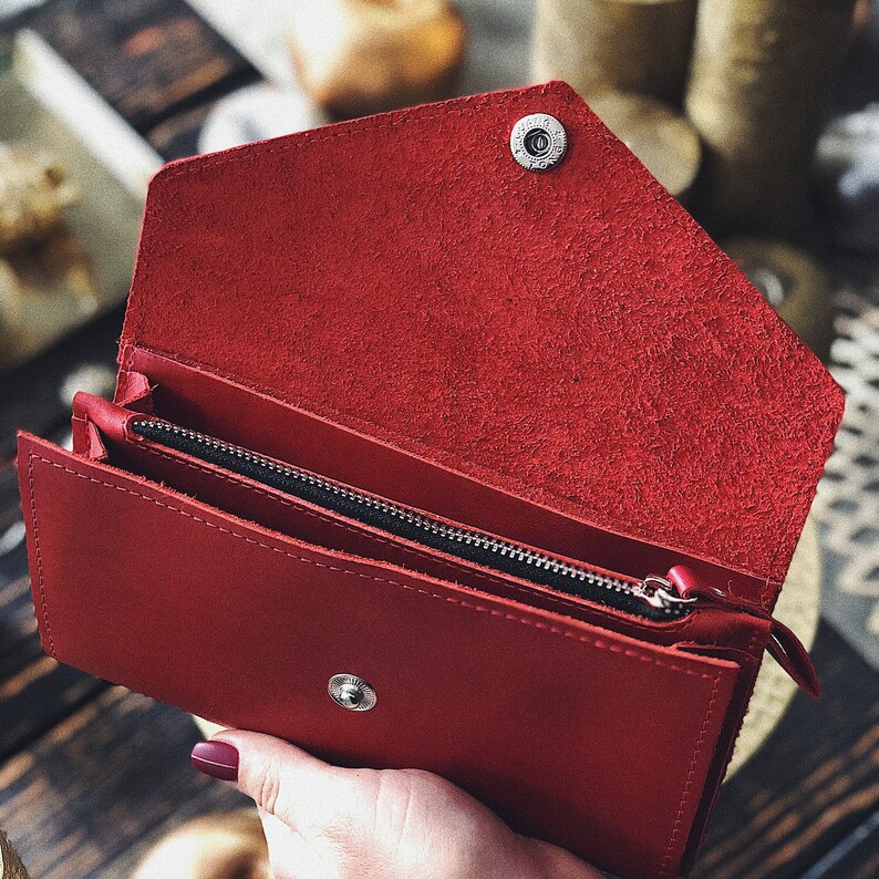 Green leather wallet | Handmade leather pocketbook | Green leather purse | Womens emerald green wallet | Credit card purse,  Button Wallet