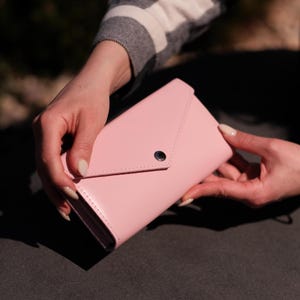 Cartera amarilla para mujer, Cartera de cuero, Cartera minimalista, Cartera para pasaporte, Cartera para mujer, Cartera con cremallera, Cartera larga
