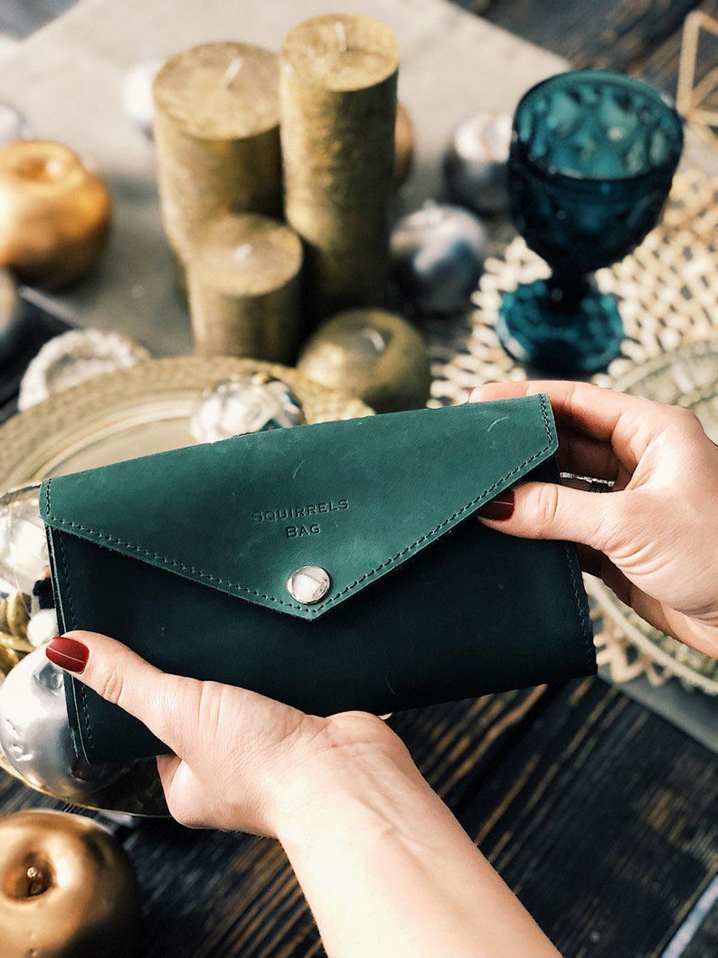 Green leather wallet, Handmade leather pocketbook Green leather purse Womens emerald green wallet Credit card purse Button Wallet