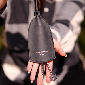 Llavero de cuero hecho a mano: Estuche extraíble personalizado para llaves