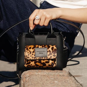 Handmade Italian Leather Crossbody Bag: Women&#39;s Shoulder Bag