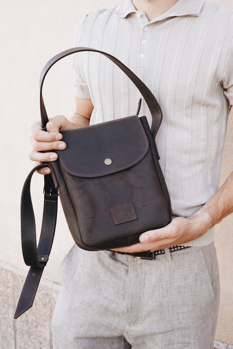 Brown leather bag for men, Leather Shoulder bag for men, Leather Messenger Bag, Weekender bag men, Anniversary gifts for Him, gifts for Dade