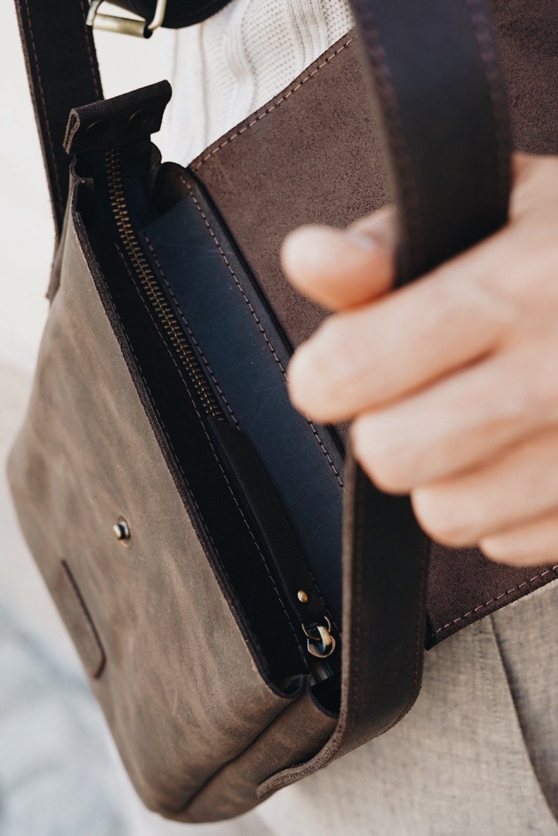 Brown leather bag for men, Leather Shoulder bag for men, Leather Messenger Bag, Weekender bag men, Anniversary gifts for Him, gifts for Dade